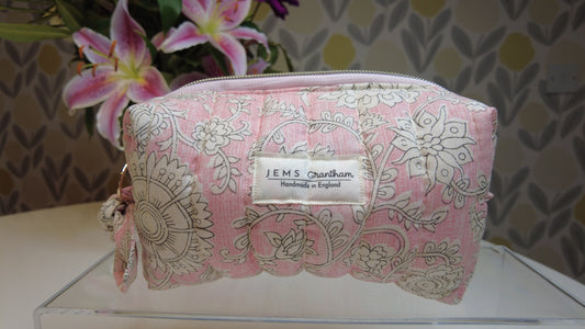 Toni Quilted Pouch Bag